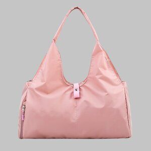 ALO Yoga Traverse Duffle Bag Gym or Travel